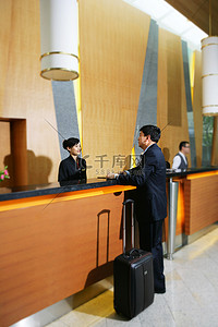 “柜臺這一角”｜用鏡頭記錄的個人商務(wù)服務(wù)瞬間